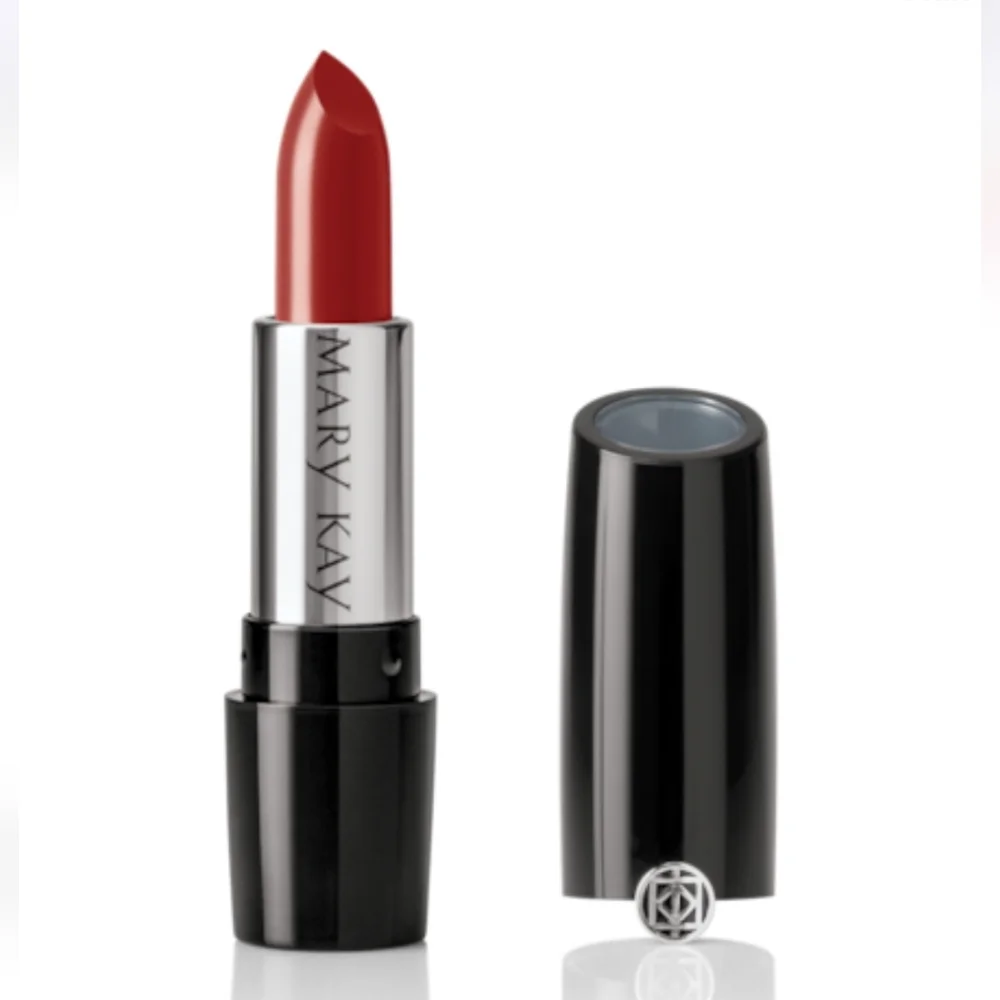 Mary Kay Gel Semi-Shine Lipstick Red Smolder Color NIB Red Long Lasting Lipstick